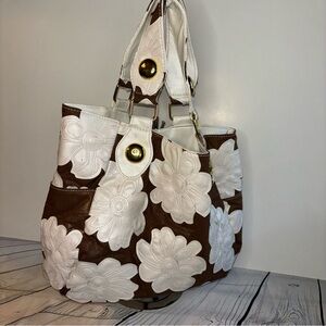 BIG BUDDHA Vintage Brown with White Abstract Flowers Shoulder Bag